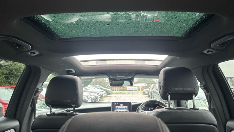 Mercedes-Benz GLC 220d 4Matic AMG Line Premium 5dr 9G-Tronic Diesel Estate